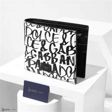 dolce gabbana dauphine wallet|dolce and gabbana gift card.